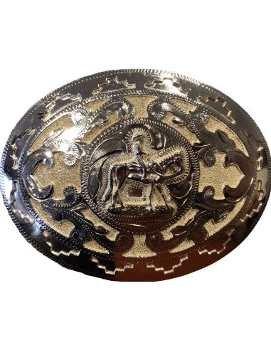 SILVER BUCKLE SILVER BACKGROUND FIGURE HORSE WALKING SILVER BUCKLE SILVER BACKGROUND FIGURE HORSE WALKING